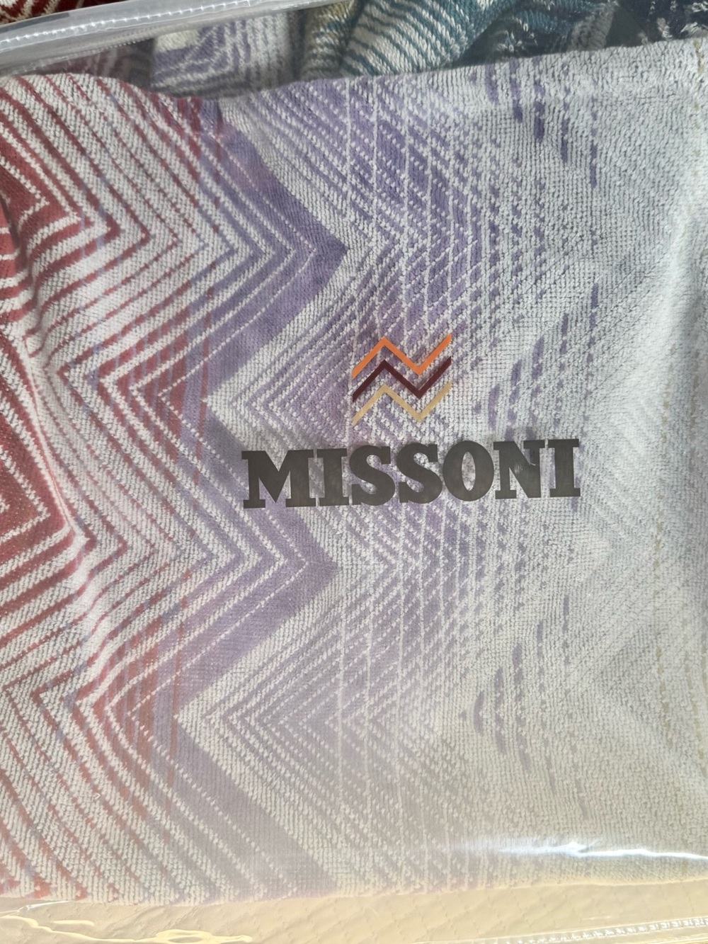 Missoni Marea Chevron Hooded Bathrobe - Picture 9 of 13